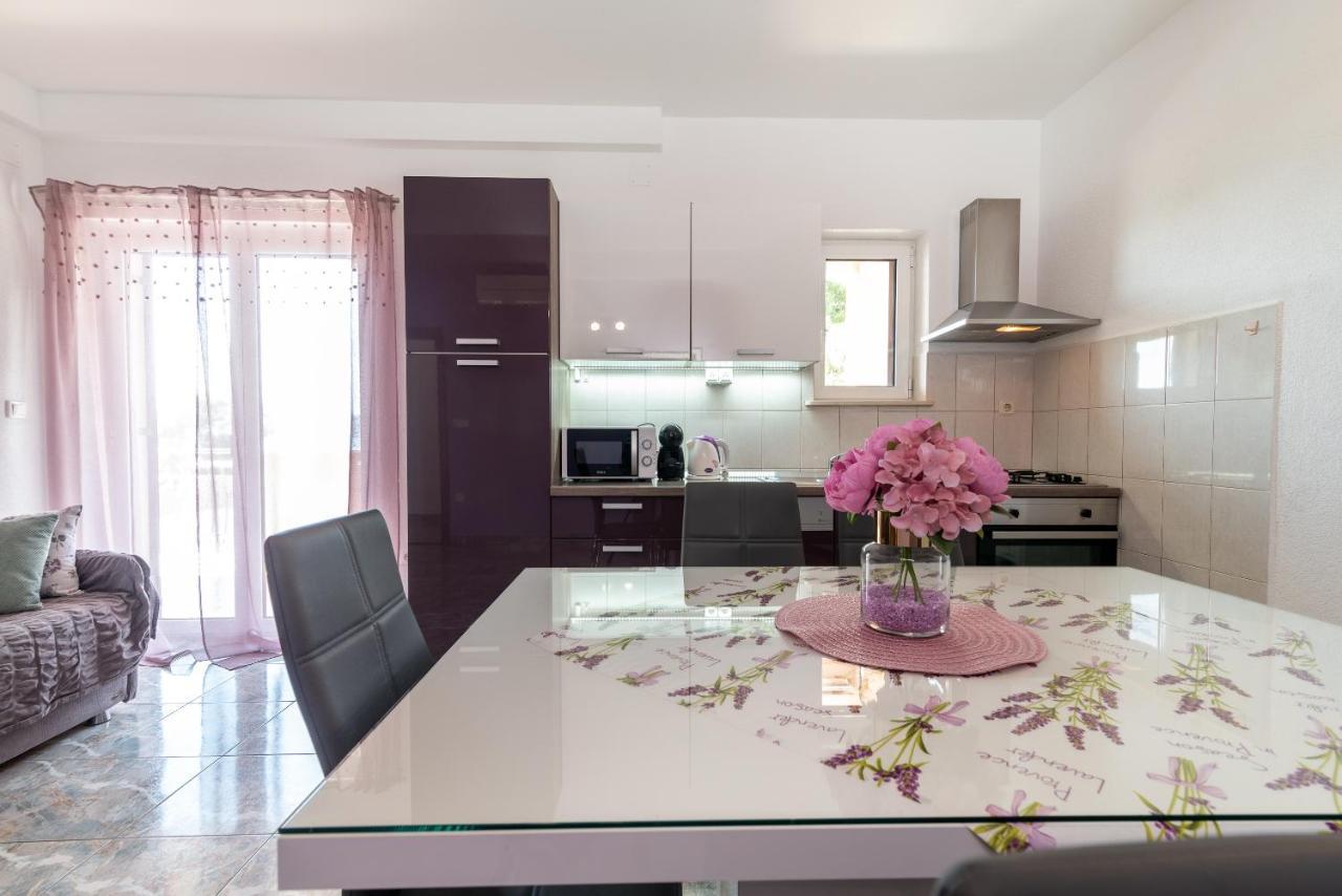 Apartments Villa Magdalena Trogir Exteriör bild
