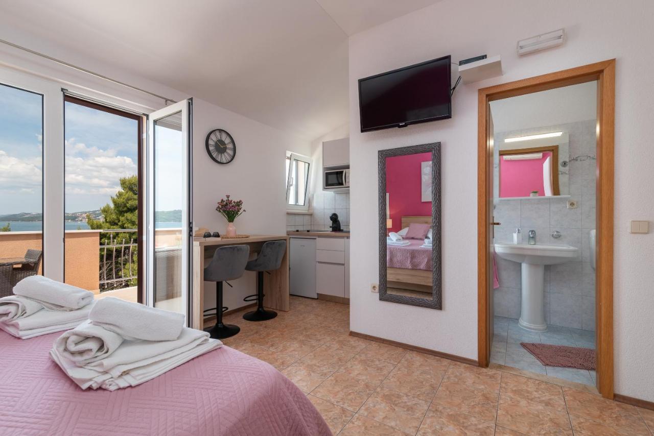 Apartments Villa Magdalena Trogir Exteriör bild