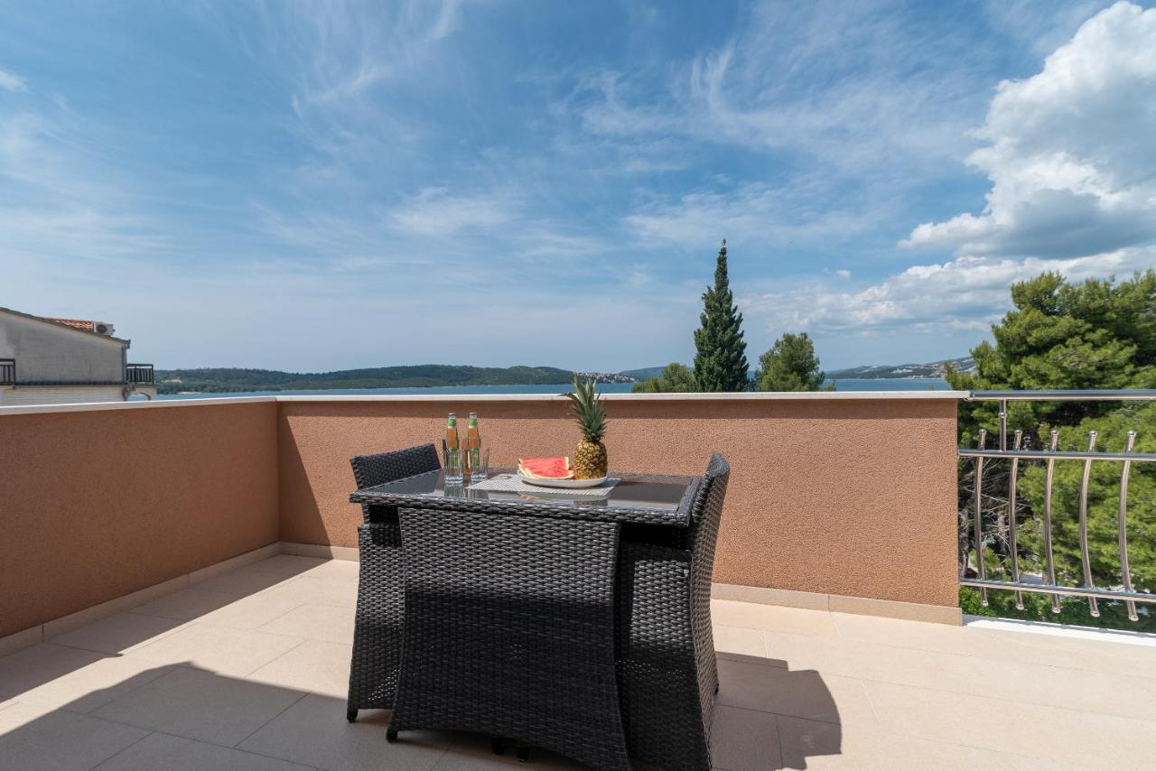 Apartments Villa Magdalena Trogir Exteriör bild