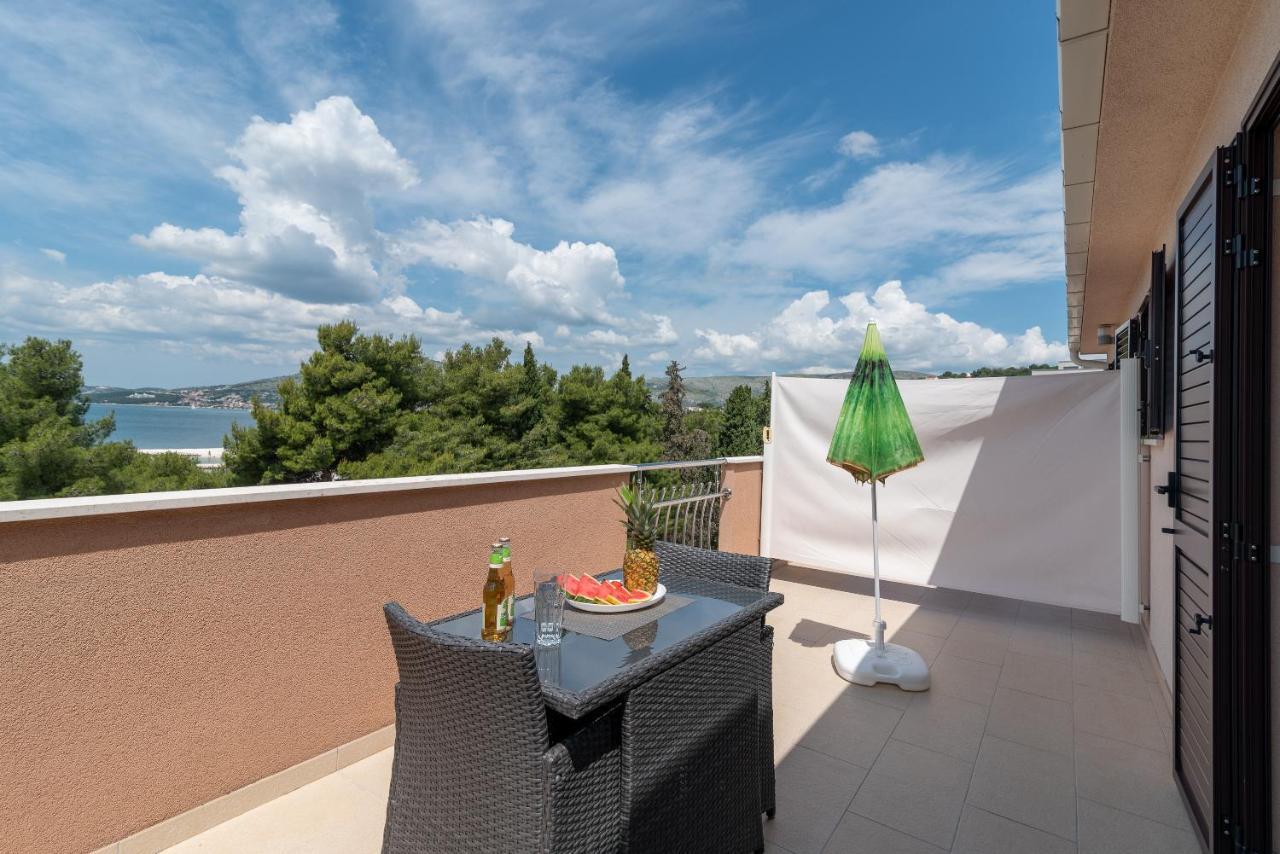 Apartments Villa Magdalena Trogir Exteriör bild
