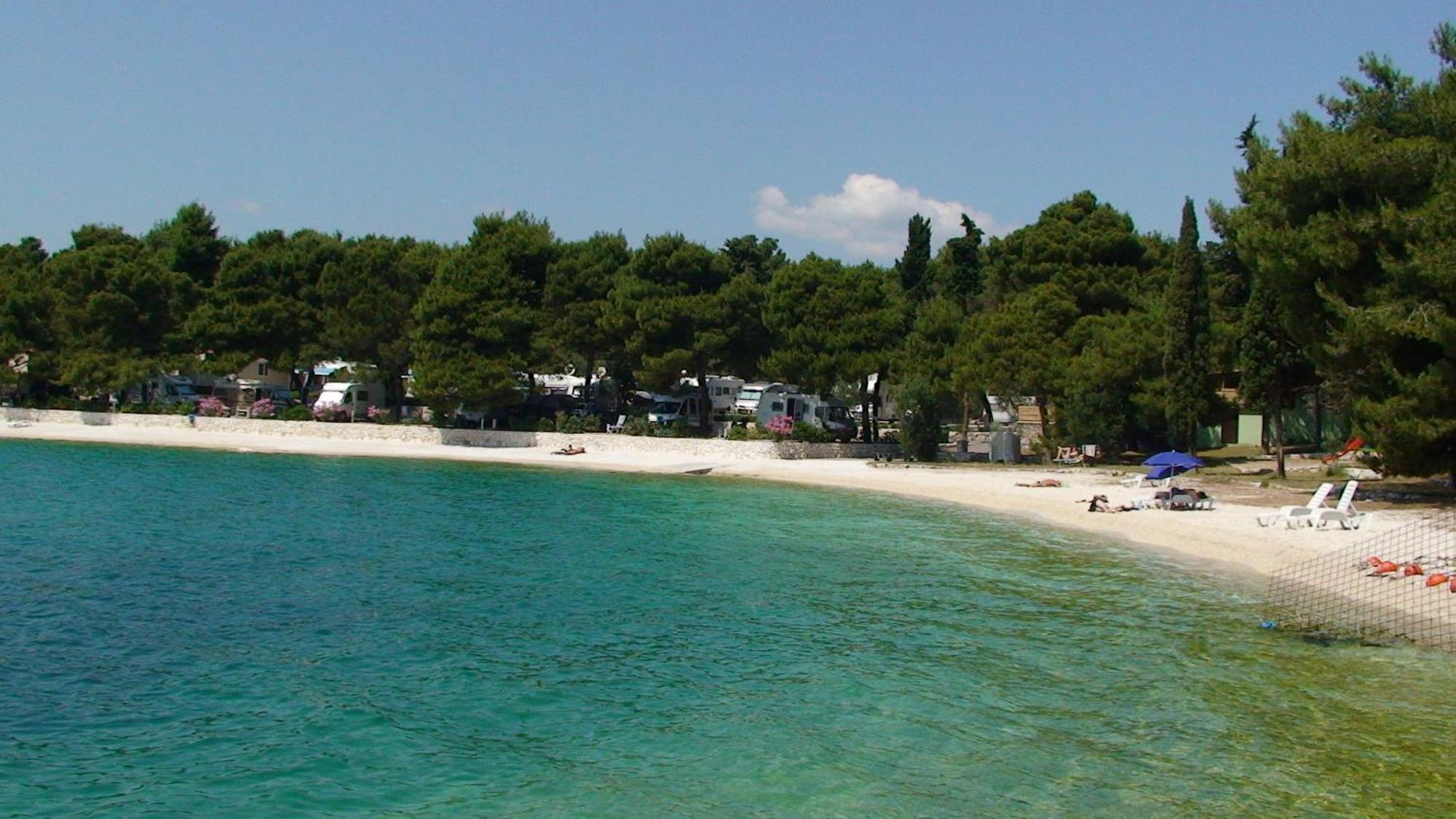 Apartments Villa Magdalena Trogir Exteriör bild